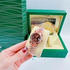Rolex Đính Đá Ngôi Sao |Nữ Giới |Nâu |Niềng Khía |Dây Kim Loại Rose Gold |Máy Pin (Máy Quartz) |Size 31mm