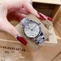 Burberry The City |Nữ Giới |Mặt Tròn |Dây Kim Loại Silver |Máy Pin (Quartz) |Size 34mm