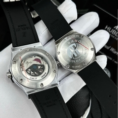 Hublot Đính Full Đá |Cặp Đôi |Mặt Tròn |Mặt Đen |Dây Da Bọc Cao Su Đen |Size 34x42mm