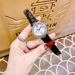 Cartier Pasha De |Nữ Giới |Mặt Đính Đá |Dây Da Đen |Máy Pin (Quartz) |Size 30mm