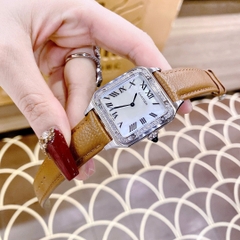 Cartier Santos |Nữ Giới |Mặt Vuông |Đính Đá |Dây Da Nâu |Máy Pin (Quartz) |Size 24x33mm