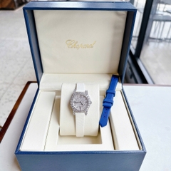 Chopard Mặt Oval |Nữ Giới |Full Đá Swarovski Silver |Dây Da Trắng |Máy Pin (Quartz) |Size 32mm