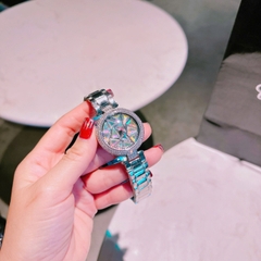 Chopard Mặt Xoay |Nữ Giới |Đính Pha Lê Màu |Dây Kim Loại Silver |Máy Pin (Quartz) |Size 35mm