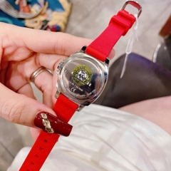 Coach Boyfriend |Nữ Giới |Mặt Trắng Silver |Dây Cao Su Đỏ |Máy Pin (Quartz) |Size 34mm