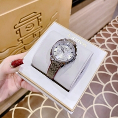Coach Boyfriend |Nữ Giới |Silver |Đính Đá |Dây Vải Bọc Da Đỏ |Máy Pin (Quartz) |Size 34mm
