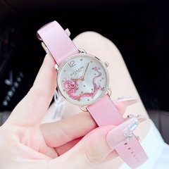 Coach Perry |Nữ Giới |Họa Tiết Rồng Elliot |Dây Da Hồng |Máy Pin (Quartz) |Size 36mm