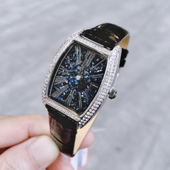 Davena Mặt Chữ Nhật |Nữ Giới |Full Đá Nhũ Xanh |Dây Da Đen |Máy Pin (Quartz) |Size 25x36mm