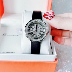 Davena Silver |Nữ Giới |Mặt Full Đá |Dây Da Đen |Máy Pin (Quartz) |Size 30mm