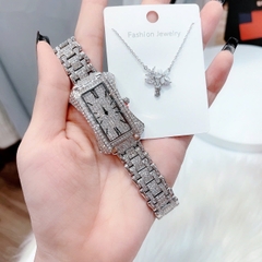 Davena Mặt Chữ Nhật |Nữ Giới |Trắng Silver |Full Đá |Dây Kim Loại |Máy Pin |Size Lớn 31x42mm