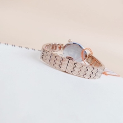 Davena Mặt Elip |Nữ Giới |Rose Gold |Full Đá |Dây Kim Loại |Máy Pin (Quartz) |Size Nhỏ 30x32mm