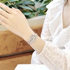 Davena Mặt Elip |Nữ Giới |Trắng Silver |Full Đá |Dây Kim Loại |Máy Pin (Quartz) |Size Nhỏ 30x32mm