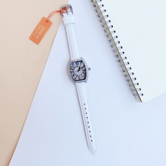 Davena Mặt Oval |Nữ Giới |Silver |Full Đá Swarovski |Dây Da Trắng |Máy Pin |Size 32x36mm