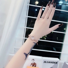 Davena Mặt Tròn |Nữ Giới |Rose Gold |Dây Kim Loại Full Đá |Máy Pin (Quartz) |Size 26mm