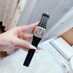 Davena Mặt Vuông |Nữ Giới |Trắng Silver |Đính Full Đá |Dây Da Đen |Máy Pin |Size 36mm