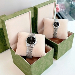 Gucci G-Timeless |Cặp Đôi |Mặt Màu Đen |Dây Kim Loại Silver |Size 38x28mm