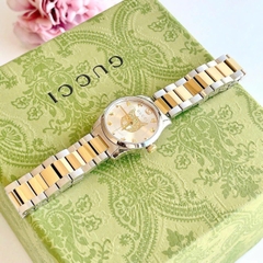 Gucci G-Timeless Mystic Cat Motif |Nữ |Mặt Trắng |Dây Kim Loại Demi Vàng |Máy Pin (Quartz) |Size 28mm