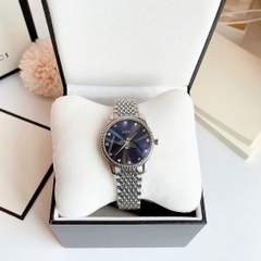 Gucci G-Timeless |Nữ Giới |Mặt Tròn Đen |Dây Kim Loại Silver |Máy Pin (Quartz) |Size 36mm