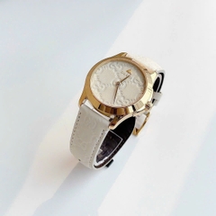 Gucci G-Timeless |Nữ |Vàng Gold |Dây Da Màu Trắng |Máy Pin (Quartz) |Size 38mm