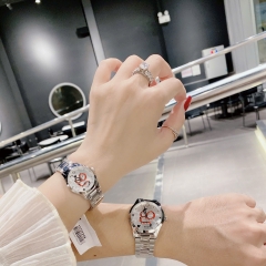 Gucci G-Timeless Snake |Cặp Đôi |Mặt Con Rắn |Dây Kim Loại Silver |Size 29x38mm