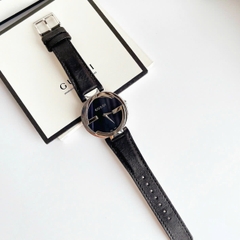 Gucci Chronograph |Cặp Đôi |Mặt Tròn 6 kim |Dây Da Màu Đen |Size 42x29mm