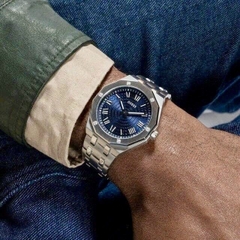 Guess Asset |Nam Giới |Mặt Xanh Dương |Dây Kim Loại Silver |Máy Pin (Quartz) |Size 42mm