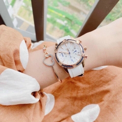 Guess 6 Kim |Nữ Giới |Rose Gold |Dây Sillicone Trắng |Máy Pin (Quartz) |Size 35mm