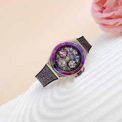 Guess Asteria |Nữ Giới |Hologram Tím |Dây Cao Su Xám Nhũ |Máy Pin (Quartz) |Size 40mm