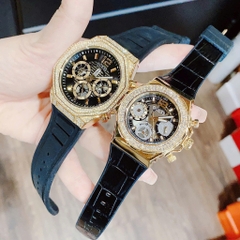 Guess Chronograph |Cặp Đôi |Đính Đá Vàng Gold |Dây Cao Su Đen |Size 44x36mm