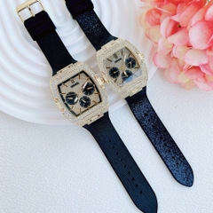 Guess Chronograph |Cặp Đôi |Mặt Chữ Nhật Vàng Gold |Dây Sillicone Đen |Size 43x38mm