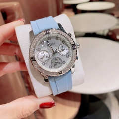Guess Confetti |Nữ Giới |Mặt Đính Đá |Dây Silicone Xanh Dương |Máy Pin (Quartz) |Size 38mm