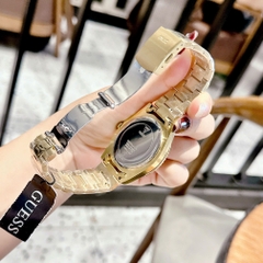 Guess 2 Lịch |Nam Giới |Mặt Xanh Lá |Dây Kim Loại Vàng Gold |Máy Pin (Quartz) |Size 42mm