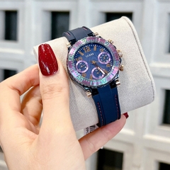 Guess Cosmic |Nữ Giới |Mặt Màu Tím |Dây Sillicone Xanh Dương |Máy Pin (Quartz) |Size 36mm