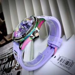 Guess Cut-Thru |Nữ Giới |Đính Đá Silver |Dây Sillicone Tím |Máy Pin (Quartz) |Size 38mm