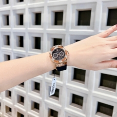 Guess Dáng Hublot |Nữ Giới |Rose Gold |Đính Đá |Dây Cao Su Đen |Máy Pin (Quartz) |Size 36mm