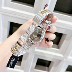 Guess Dáng Rolex |Nam Giới |Mặt Trắng |Dây Kim Loại Demi Vàng |Máy Pin (Quartz) |Size 42mm