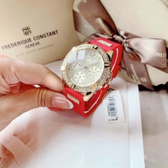 Guess Frontier |Nữ Giới |Full Đá Vàng Gold |Dây Sillicone Đỏ |Máy Pin (Quartz) |Size 38mm