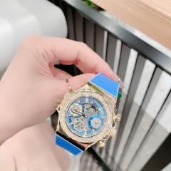Guess Fusion |Vàng Gold |Nữ Giới |Đính Đá |Dây Silicone Xanh |Máy Pin (Quartz) |Size 36mm
