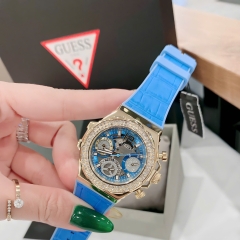 Guess Fusion |Vàng Gold |Nữ Giới |Đính Đá |Dây Silicone Xanh |Máy Pin (Quartz) |Size 36mm