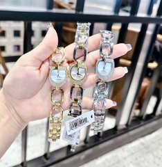 Guess Gia |Nữ Giới |Mặt Hình Bán Nguyệt |Lắc Tay Demi Vàng Gold |Máy Pin (Quartz) |Size 22mm