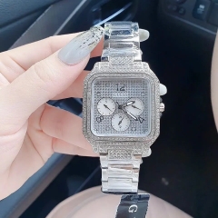 Guess Integrity |Nữ Giới |Mặt Vuông Full Đá |Dây Kim Loại Trắng Silver |Máy Pin (Quartz) |Size 35mm
