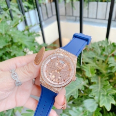 Guess Limelight |Nữ Giới |Đính Đá Rose Gold |Dây Sillicone Xanh |Máy Pin (Quartz) |Size 39mm