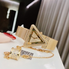 Guess Mặt Tam Giác |Nữ Giới |Đính Đá |Dây Lưới Vàng Gold |Máy Pin (Quartz) |Size 34mm