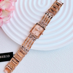 Guess Mod ID |Nữ Giới |6 Kim |Mặt Chữ Nhật |Dây Xích Rose Gold |Máy Pin (Quartz) |Size 24mm