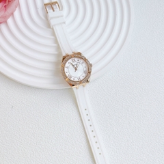 Guess Modern |Nữ Giới |Rose Gold |Dây Sillicone Trắng |Máy Pin (Quartz) |Size 36mm