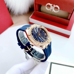 Guess Modern |Nữ Giới |Rose Gold |Dây Sillicone Xanh |Máy Pin (Quartz) |Size 36mm