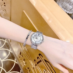Guess Montage |Nữ Giới |Mặt Đính Đá |Dây Kim Loại Trắng Silver |Máy Pin (Quartz) |Size 34mm