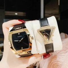 Guess Phoenix |Cặp Đôi |Mặt Tam Giác Vàng Gold |Dây Sillicone Đen |Size 43x34mm