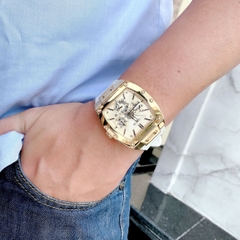 Guess Phoenix |Nam Giới |Vàng Gold |Dây Sillicone Trắng |Máy Pin (Quartz) |Size 43x51mm