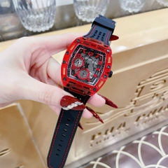 Guess Phoenix |Nam Giới |Chronograph |Mặt Đỏ |Dây Sillicone Đen |Máy Pin (Quartz) |Size 43x51mm
