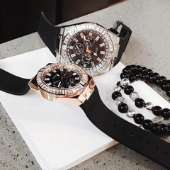 Guess Rigor |Cặp Đôi |Mặt Đính Đá |Dây Sillicone Đen |Size 47x38mm